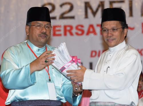 DATUK SERI MOHD SHAFIE APDAL
