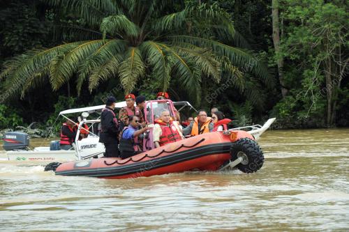 PK14_25122014_BANJIR