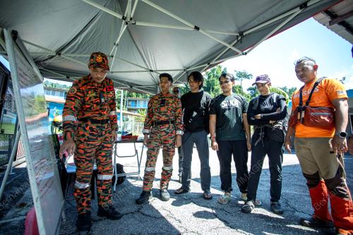 OPERASI MENCARI DAN MENYELAMAT