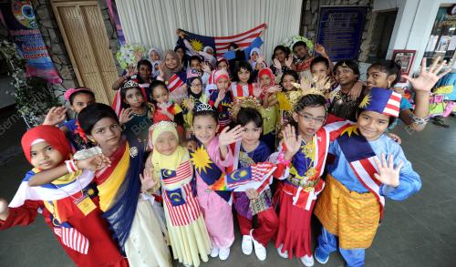 PK14_26082016_BENDERA