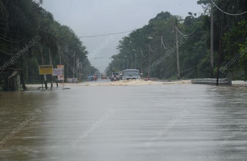 PK14_26122014_BANJIR