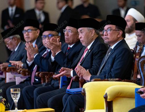 DATUK SERI ANWAR IBRAHIM