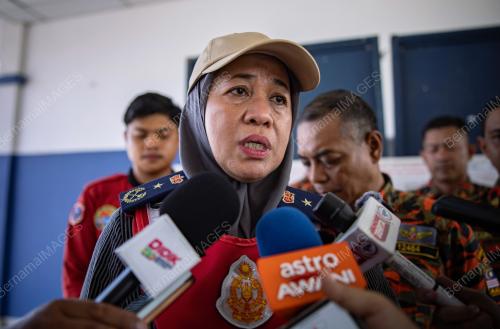 MENCARI DAN MENYELAMAT JASLINDA