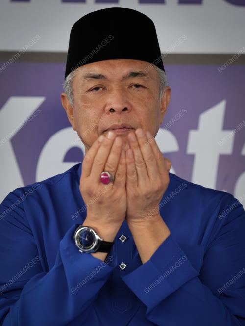 PIIHAN RAYA UMUM KE-15