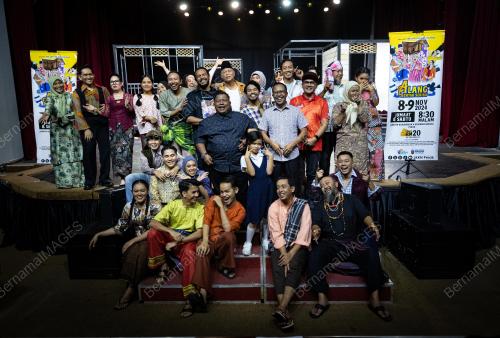 TEATER ALANG RENTAK SERIBU