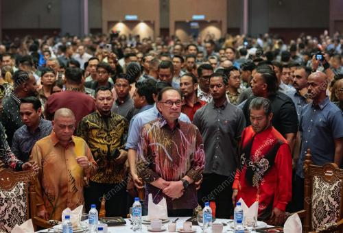 DATUK SERI ANWAR IBRAHIM