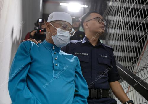 KES PECAH AMANAH BAYARAN IMBUHAN IMAM