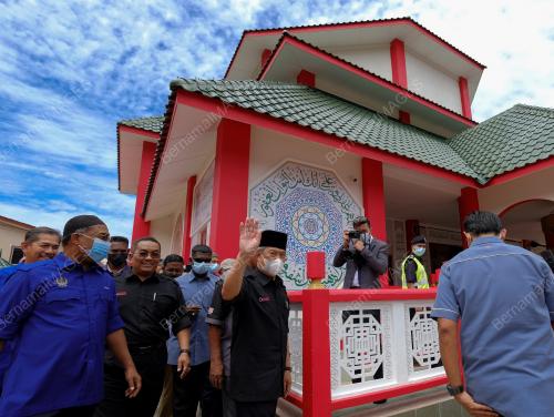 TAN SRI MUHYIDDIN YASSIN