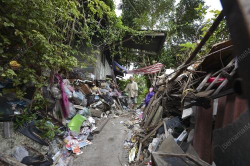 PK15_15112016_SAMPAH