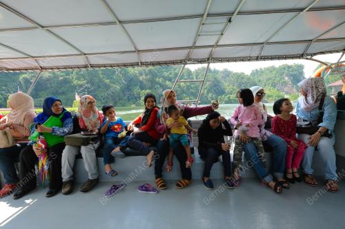 PK15_18102017_TAMAN_REKREASI_GUNUNG_LANG