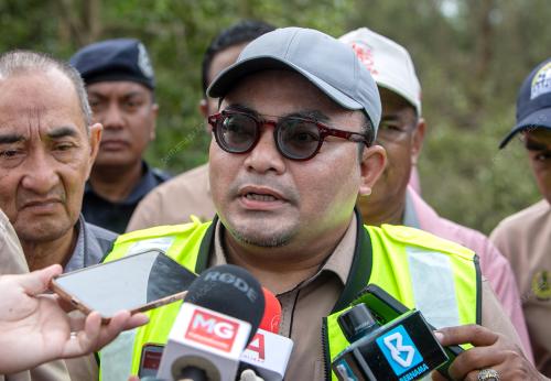 IR DR ASNOR MUIZAN ISHAK
