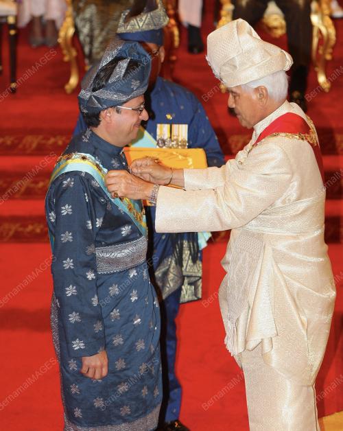 KEPUTERAAN SULTAN AZLAN SHAH