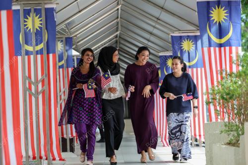 TINJAUAN HARI KEBANGSAAN 