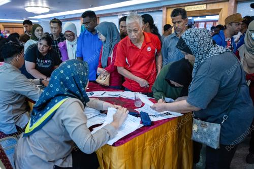 PENERIMA BANTUAN