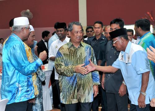 TAN SRI MUHYIDDIN YASSIN