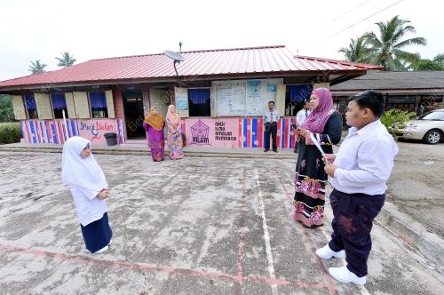 PK16_03012017_PERSEKOLAHAN