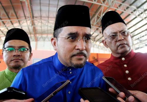 DATUK DR ASYRAF WAJDI DUSUKI