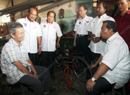 MUHYIDDIN YASSIN