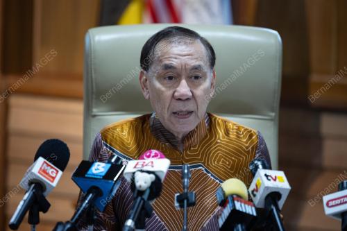 TAN SRI ANNUAR ZAINI