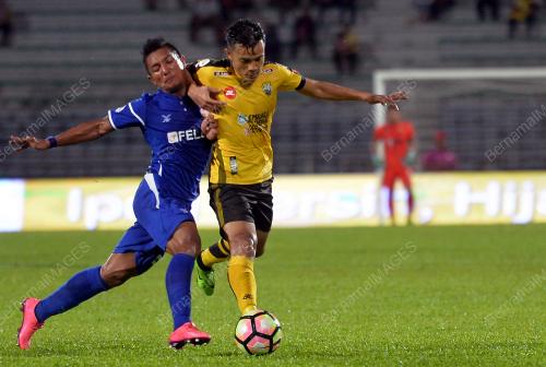 PK16_09092017_BOLA_PERAK