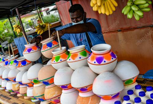 PERSIAPAN PONGGAL