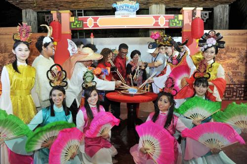 PK16_13022015_LWOT-CNY