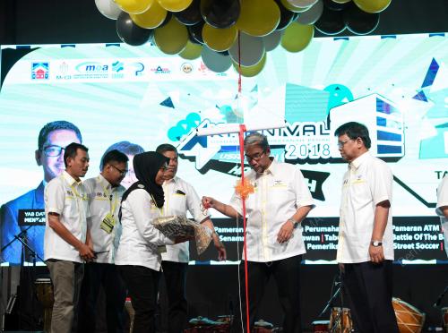 PK16_14122018_KARNIVAL