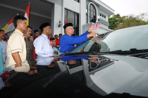 PK16_16082015_UMNO_BAHAGIAN_GERIK
