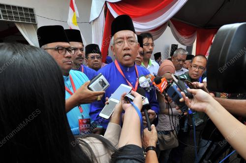 PK16_23072017_PERSIDANGAN_UMNO_BAHAGIAN_BATU_GAJAH