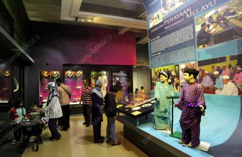TINJAUAN MUZIUM PERAK
