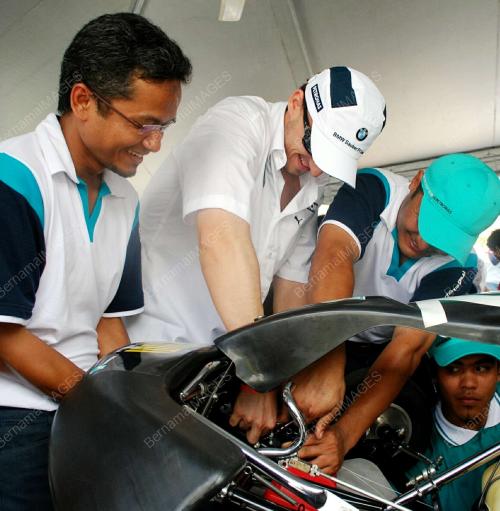 BMW SAUBER PETRONAS