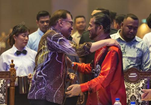 DATUK SERI ANWAR IBRAHIM