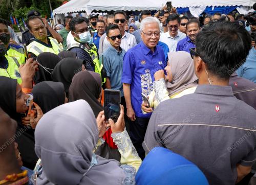 DATUK SERI ISMAIL SABRI YAAKOB