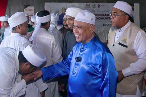 DATUK SERI SAARANI MOHAMAD