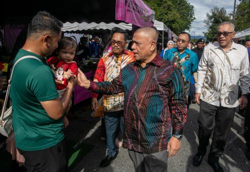 DATUK SERI SAARANI MOHAMAD