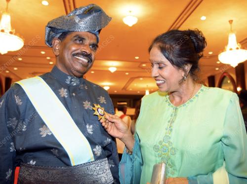 SULTAN AZLAN SHAH