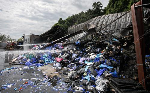 KEBAKARAN KILANG