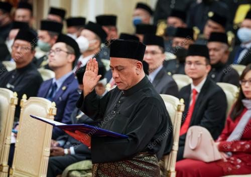 DATUK SERI SAARANI MOHAMAD
