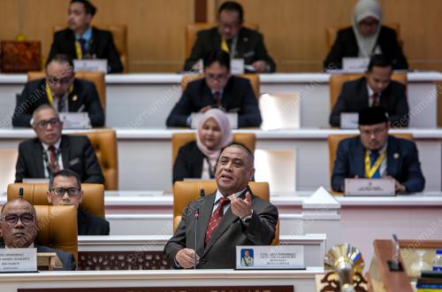 DATUK SERI SAARANI MOHAMAD