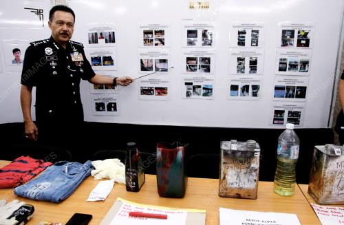 DATUK SERI MOHD YUSRI HASSAN BASRI 