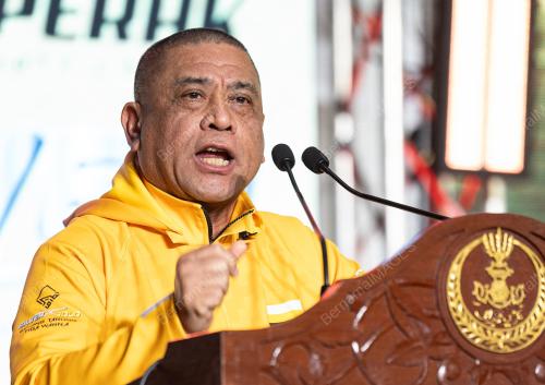 DATUK SERI SAARANI MOHAMAD