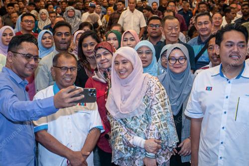 NURUL IZZAH ANWAR