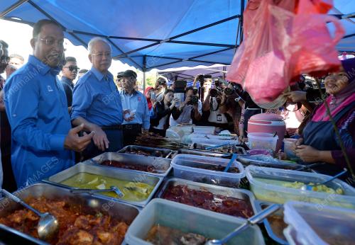 PK18_10062016_BAZAR