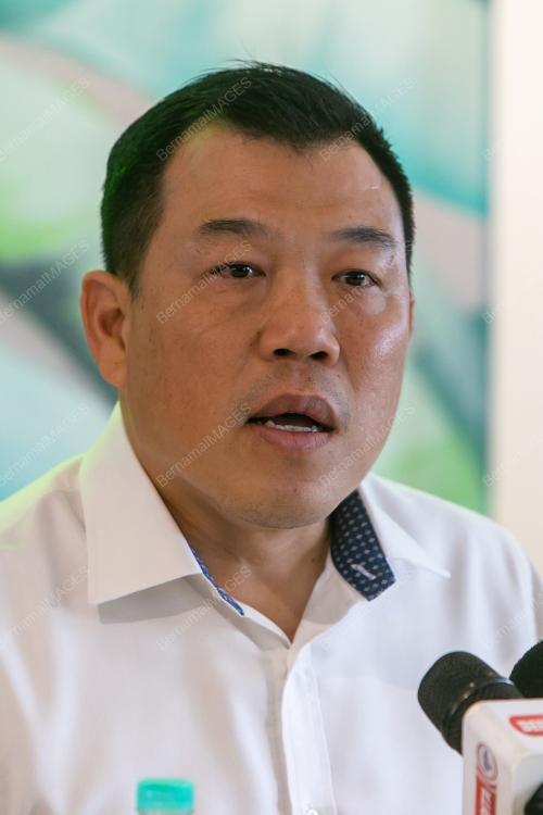 LOH SZE YEE