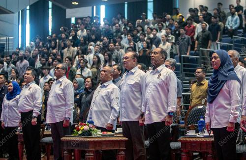 DATUK SERI ANWAR IBRAHIM