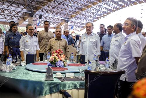 DATUK SERI ANWAR IBRAHIM