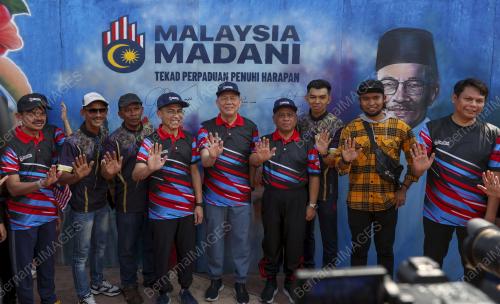 DATUK SERI FADILLAH YUSOF
