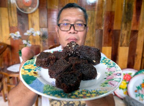 KELAMAI JUADAH AIDILFITIRI MASYARAKAT RAWA DI GOPENG