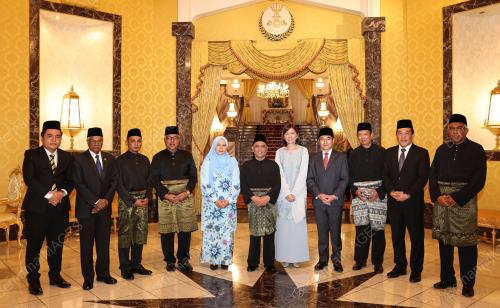 ISTIADAT MENGANGKAT SUMPAH EXCO PERAK