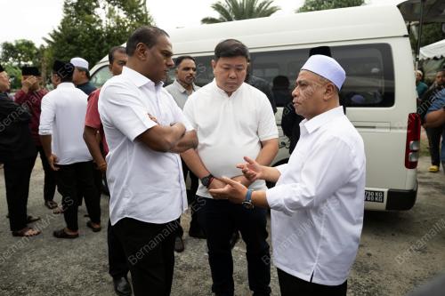 DATUK SERI SAARANI MOHAMAD